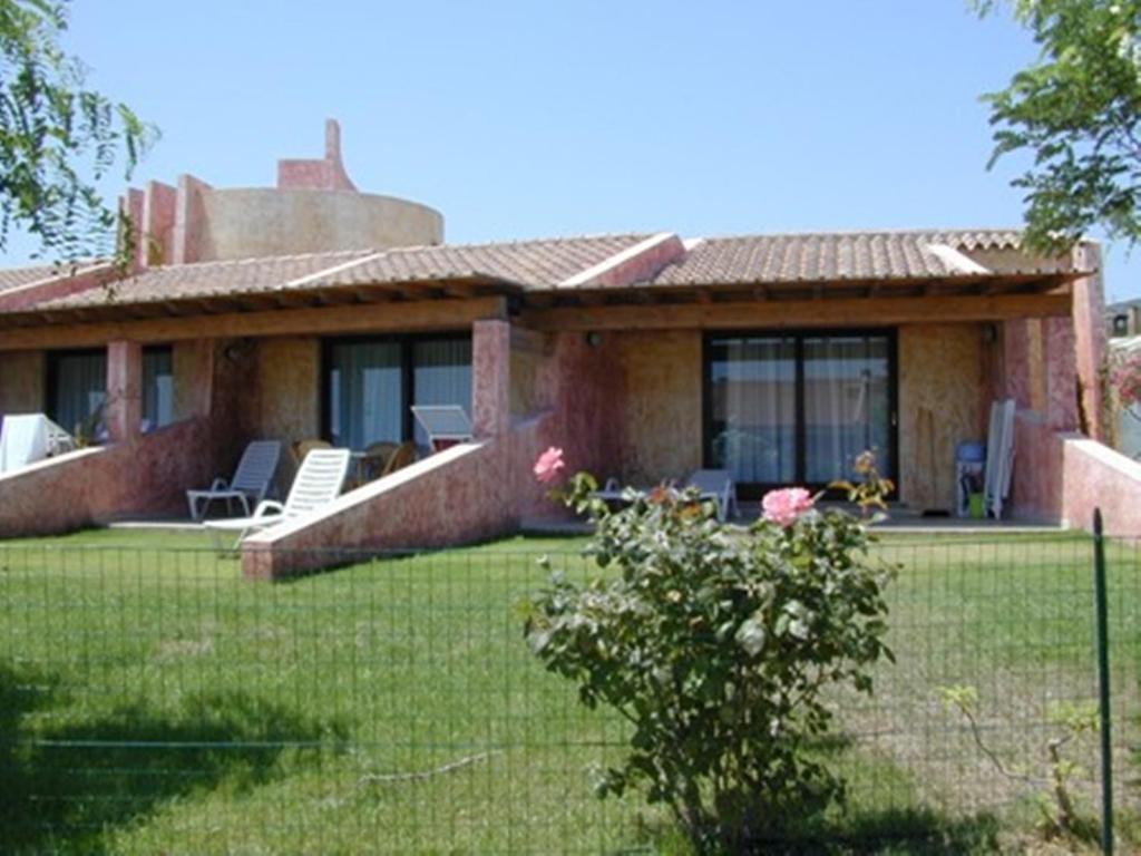 Residence Il Borgo Di Porto Corallo Villaputzu Habitación foto